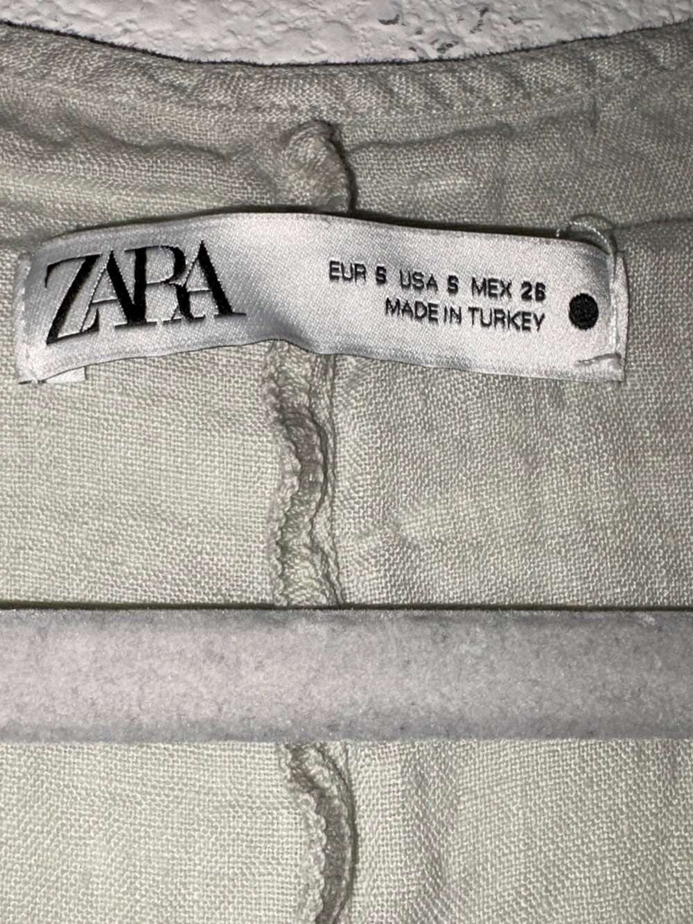 Zara Pale Green V-Neck Linen Midi Dress - Picture 5 of 7